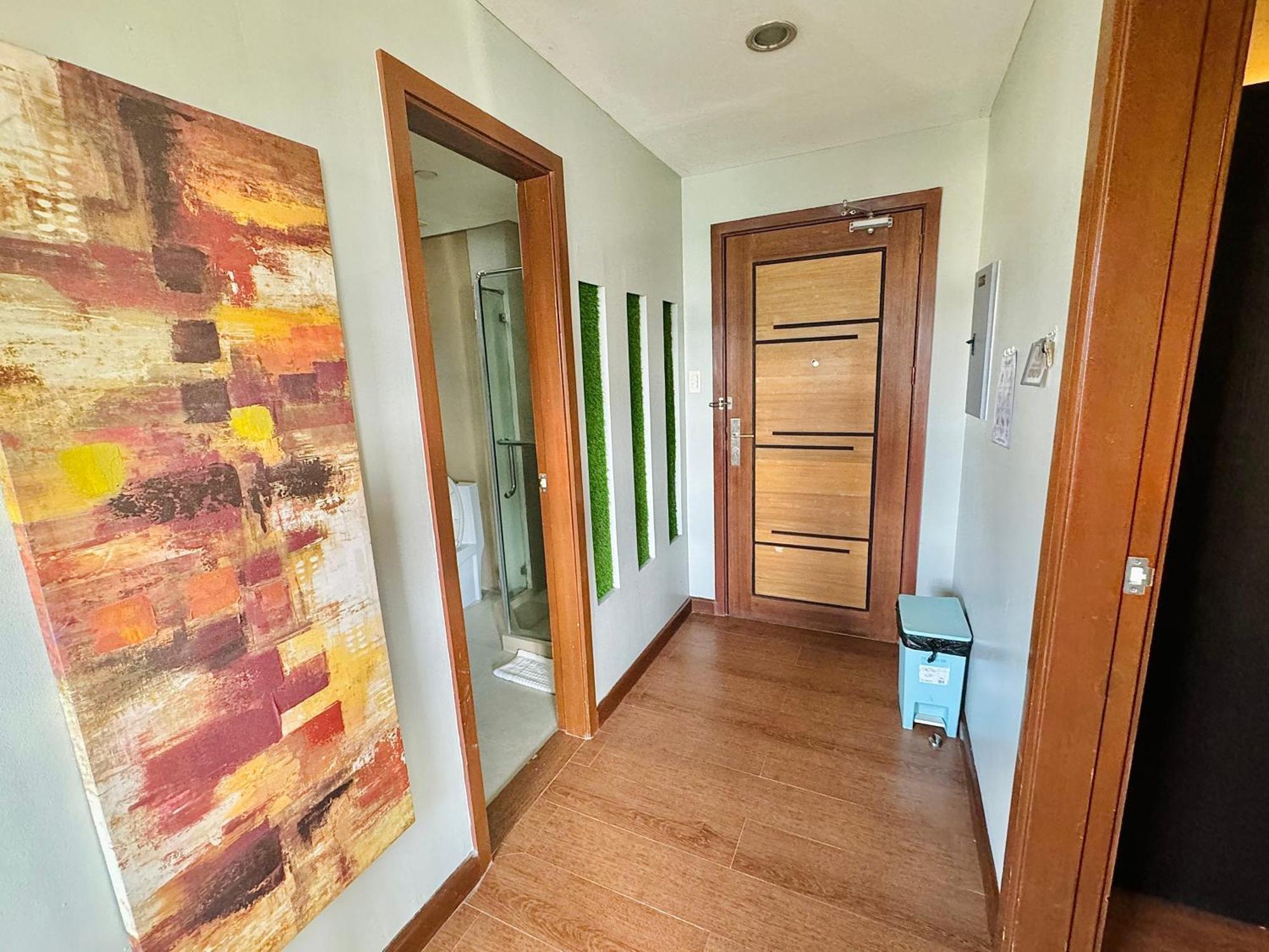 Apartment Spacious 1-bedroom Appleone Equicom Ayala Cebu